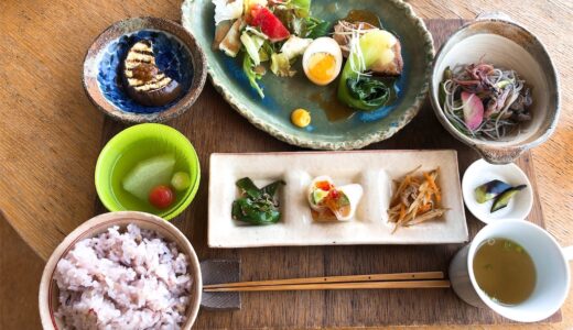 ★自然の中で癒しのひととき！松山市にある隠れ家カフェ「もにこど2」へ行ってきました